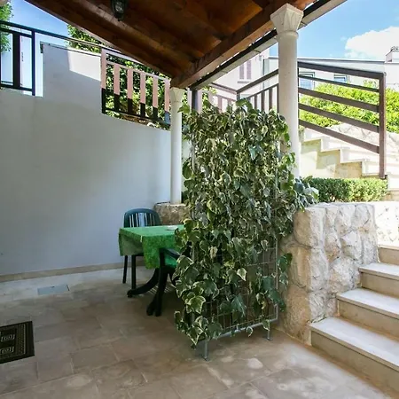 Milenko Apartment